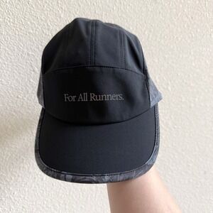 Lululemon Running Hat Women S/M Black Excellent Fast and Free For All Runners